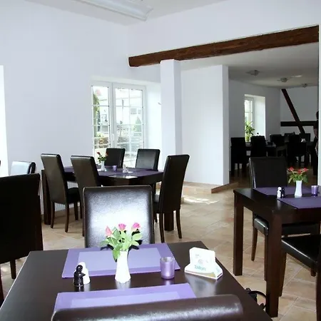 Landpension Strenz - Monteurunterkunft Hotel 2*