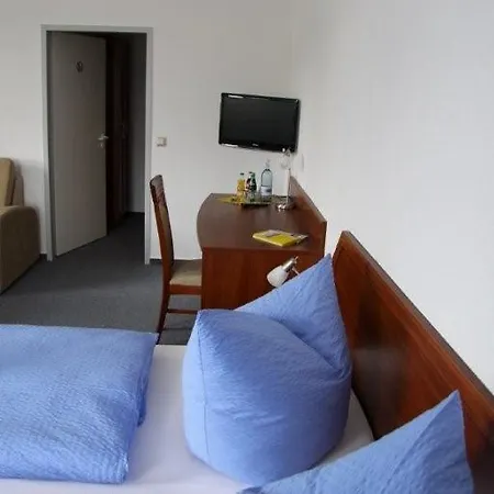 Landpension Strenz - Monteurunterkunft 2* Lussow (Gustrow)