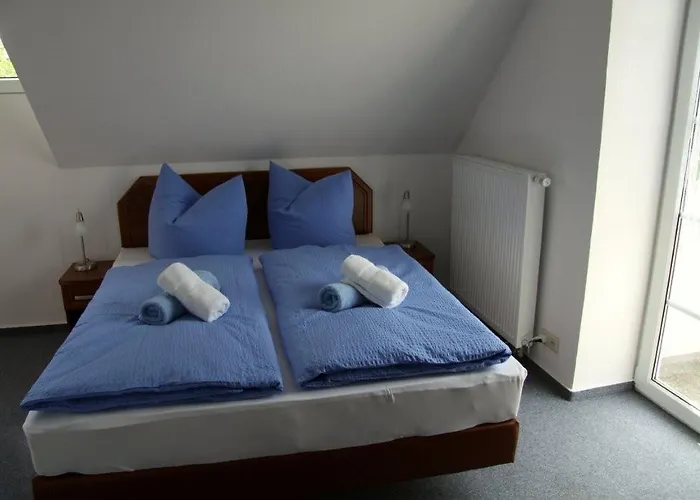 Hotel Landpension Strenz - Monteurunterkunft Lüssow