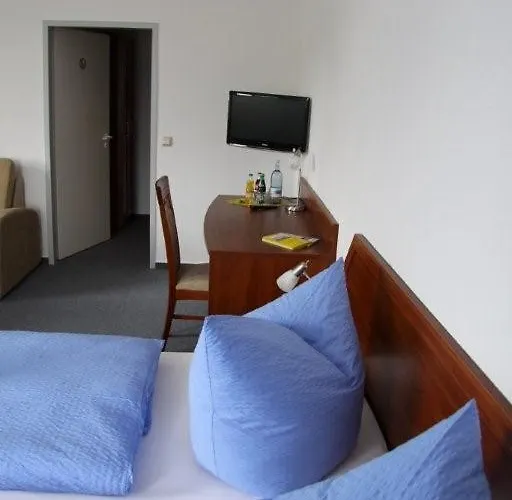 Landpension Strenz - Monteurunterkunft 2* Lüssow